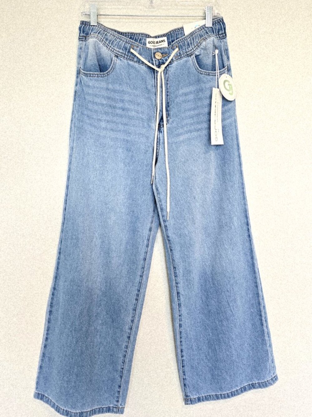 GOGO High Rise Wide Leg Jeans Light Wash Draped Size 30 NWT